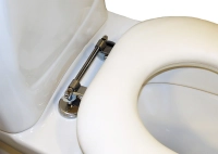 Polstret toalettsete, institusjonsbeslag