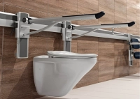 PLUS toalettstøtte, høyde- og sideregulerbar