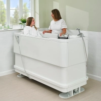 Gemini 2000 badekar med plattform og dobbeltløft-funksjon