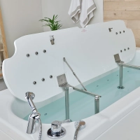 Gemini 2000 badekar med plattform og dobbeltløft-funksjon