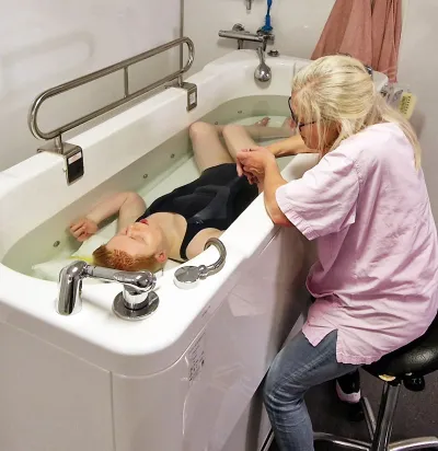 Sandra fant roen i sitt eget badekar